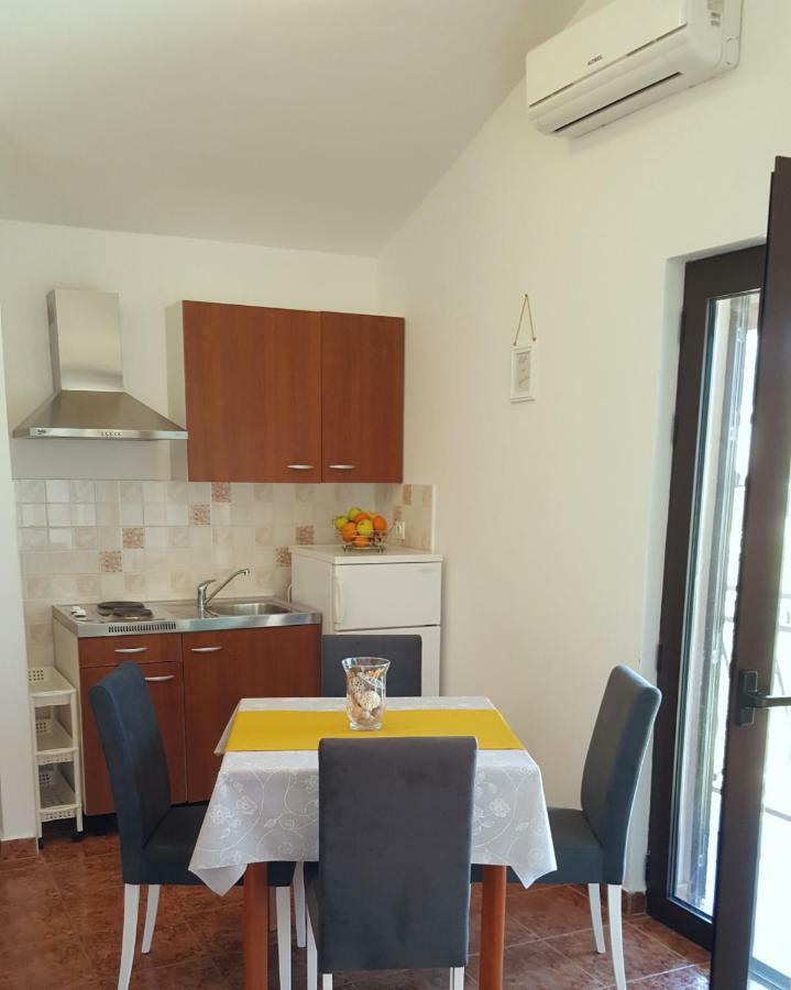 Apartments Antunovic Rogoznica  Exterior photo